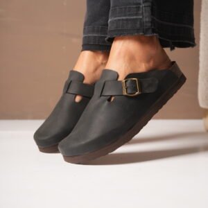 SUECOS OSLO CUERO • Color Negro Chocolate