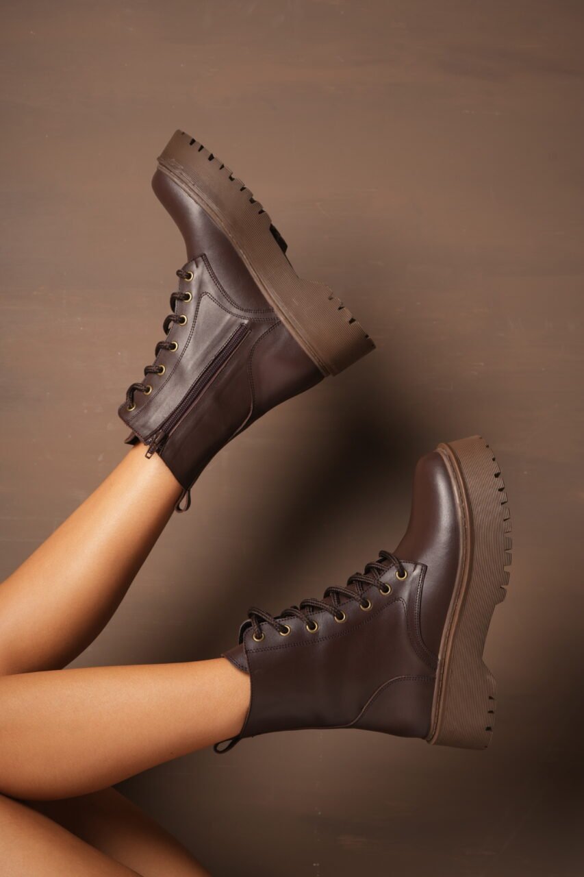 BORCEGOS ALANIA • Color Negro Marron Women - Zapatos para Mujer BORCEGOS ALANIA • Color Negro Marron - Imagen 5